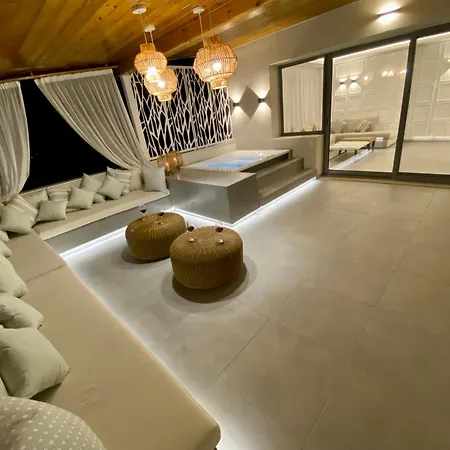 Alexandrina Apartment Mola Kalyva