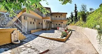 Alexandrina Apartment Mola Kalyva