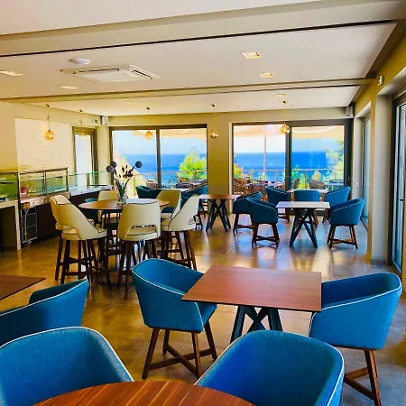 Apartment Alexandrina *