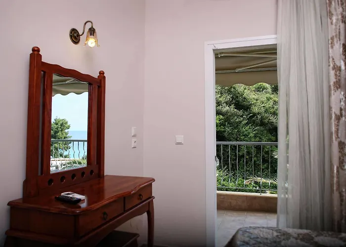 Alexandrina Apartment *