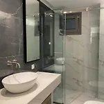 亚历山大酒店 * 莫拉卡里瓦