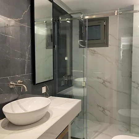 Alexandrina * Mola Kalyva