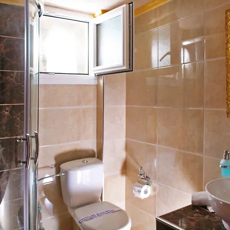 Alexandrina Apartmán Mola Kalyva