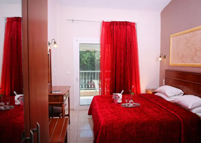 Alexandrina * Moles Kalyves