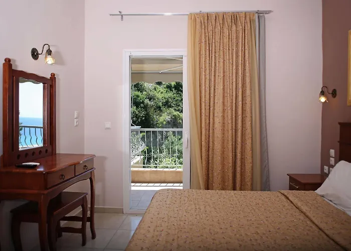 Alexandrina Moles Kalyves