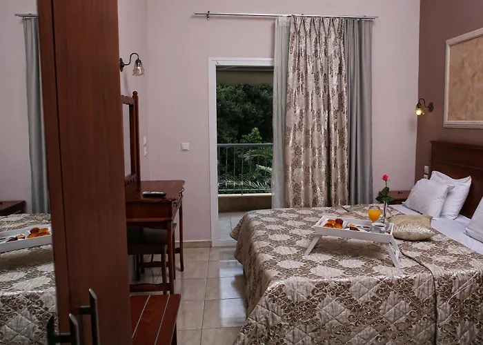 Alexandrina Moles Kalyves